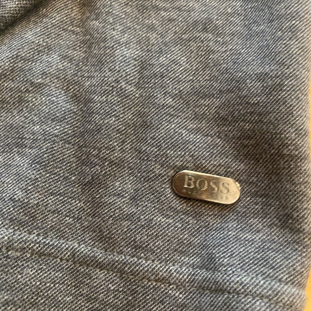 Hugo Boss men’s quarter zip gray pullover sweater new medium - Picture 14 of 15